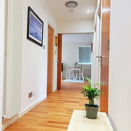Luxury At Edinburgh