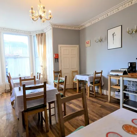 Edinburgh Holiday Guest House Bed and breakfast 3*