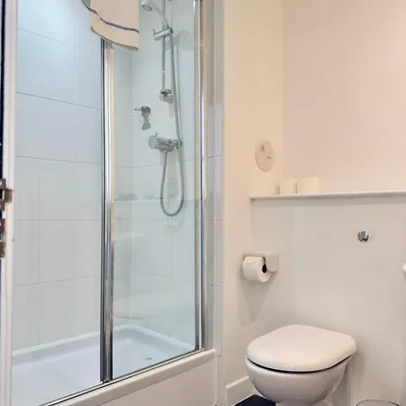 Modern Two Bedroom Апартаменты Эдинбург