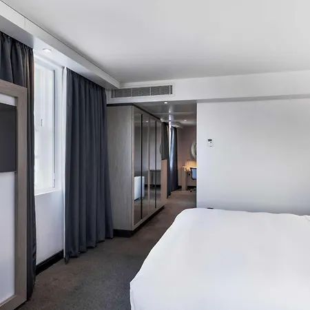 Radisson Blu Hotel, Centre 4* Edimburgo