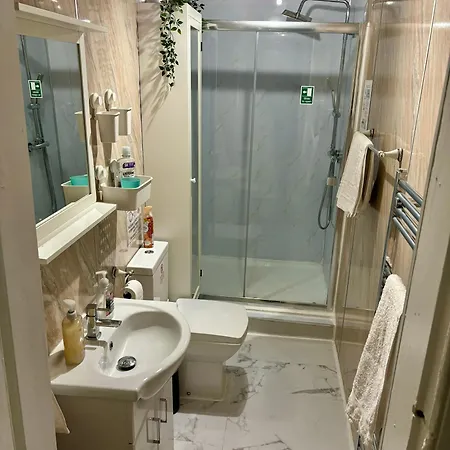 爱丁堡中央公寓 * 爱丁堡