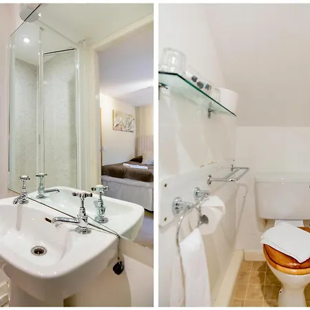 Arden Guest House, Craigmillar Castle Hotel