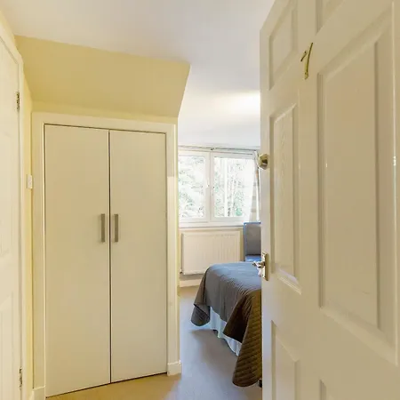 Arden Guest House, Craigmillar Castle Hotel Edinburgh