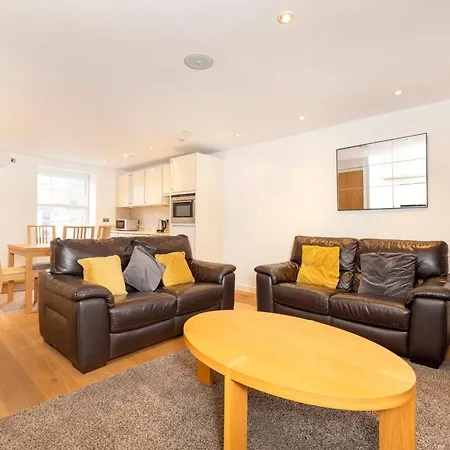 Joivy Superb Flats In The Heart Of