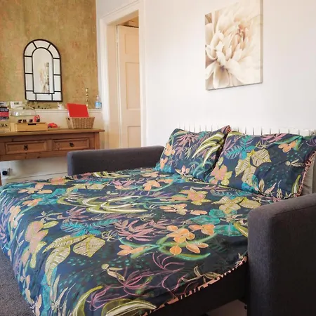 شقة 1 Bedrooms Flat In Haymarket, Heart Of Flat Sleeps 4 , *