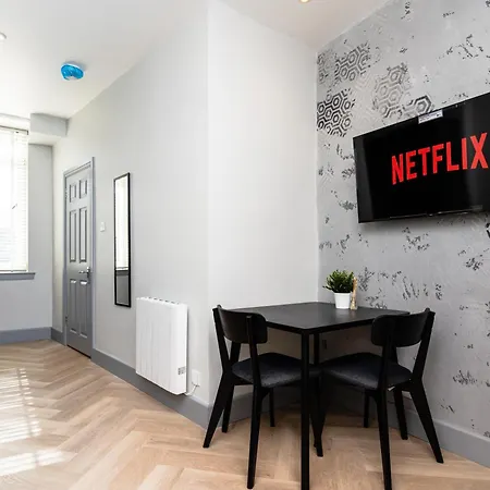 Edinburgh City Centre & Shore - Free Parking -Wifi Апартаменты
