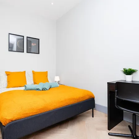 Edinburgh City Centre & Shore - Free Parking -Wifi Апартаменты *