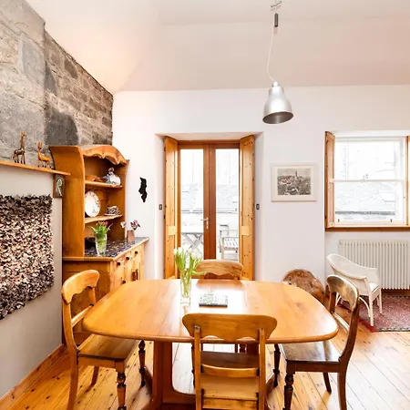 New Town Deluxe With Terrace