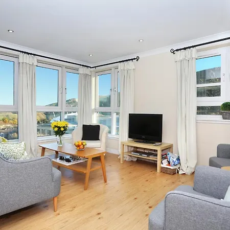 2-bedroom With Free Parking And Stunning Views Edinburgh