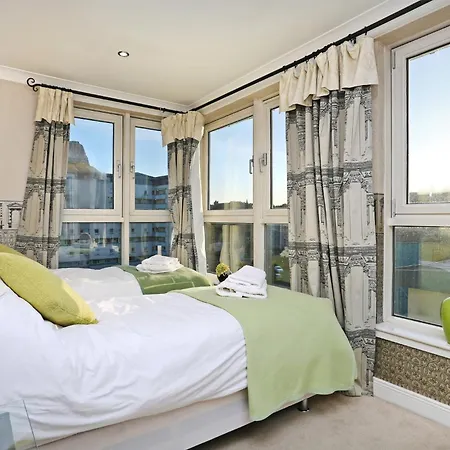 2-bedroom With Free Parking And Stunning Views