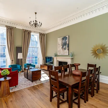 Dragon Luxury At 9 Albyn Place Apartment *