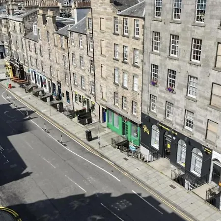 Centre Oasis Edinburgh