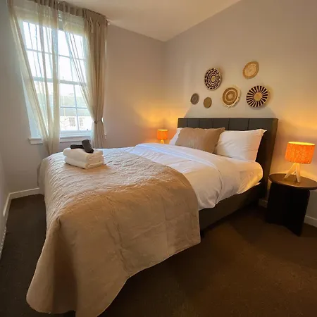 Nicolson Street Two Bedrooms Apartament Edynburg
