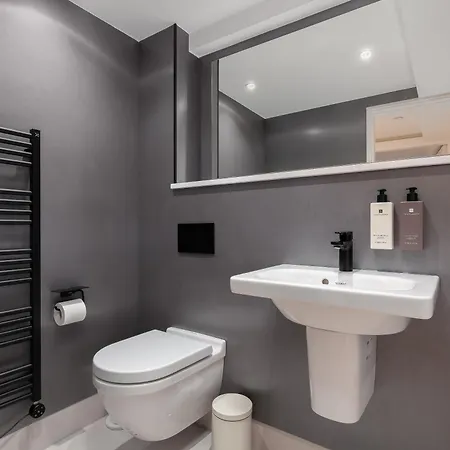 Destiny Scotland George Iv * אדינבורו