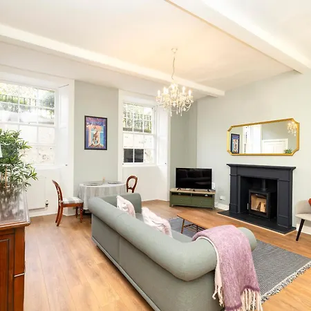 Stylish 1-bedroom *