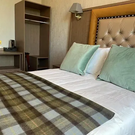 Kingston Guest house *