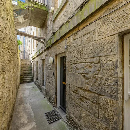 Daire Heart Of Edinburgh's Historic Old Town - Blair Street