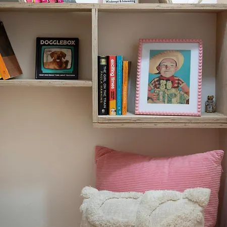 Stylish Near Apartamento Edimburgo