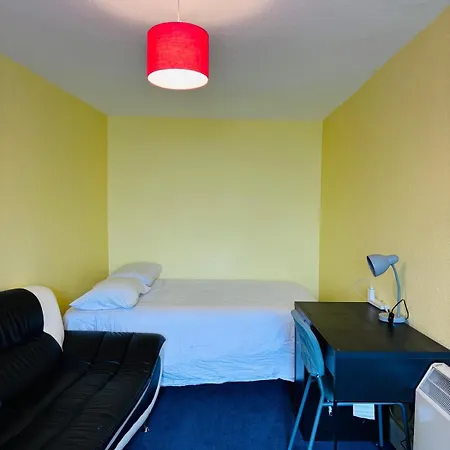 Apartment Entire Flat In Close To Center *