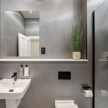 Destiny Scotland George Iv * אדינבורו