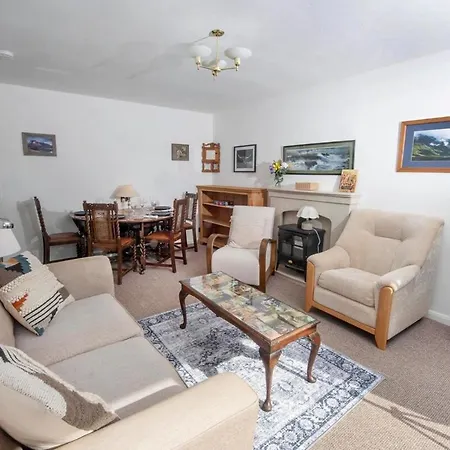 Casa vacanze Beautiful Spacious House Airport