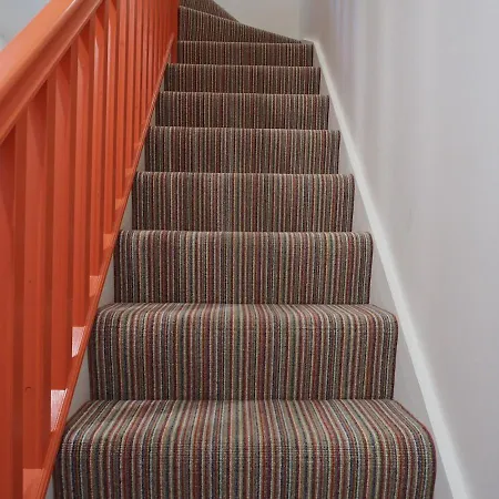 Bright & Airy Mezzanine Loft In - Flat 4, Elgin House Appartement *