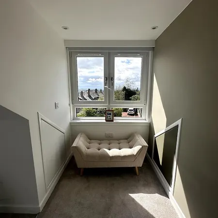 Kaimes Kip Stylish Five Bedroom Casa vacanze Edimburgo