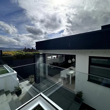 Kaimes Kip Stylish Five Bedroom Edinburgh