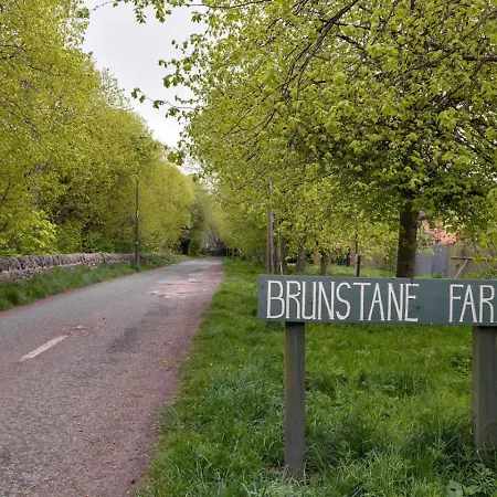 Brunstane House - 15 Mins To Centre בית נופש