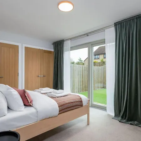 Brunstane House - 15 Mins To Centre Holiday home