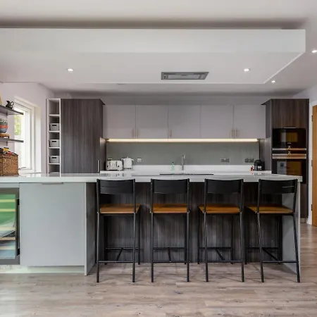 Brunstane House - 15 Mins To Centre בית נופש