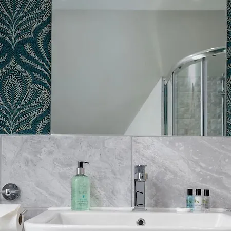 בית נופש Brunstane House - 15 Mins To Centre *