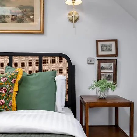 Brunstane House - 15 Mins To Centre Holiday home