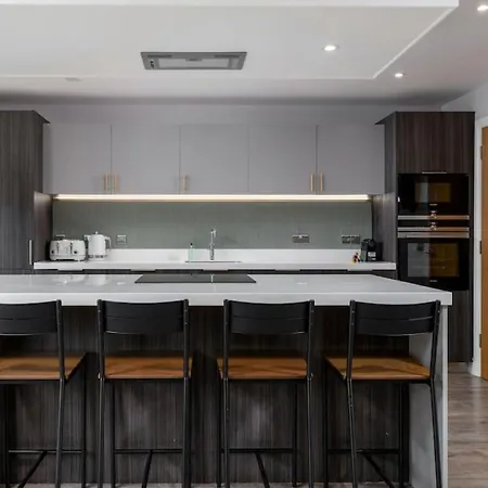 Brunstane House - 15 Mins To Centre בית נופש *