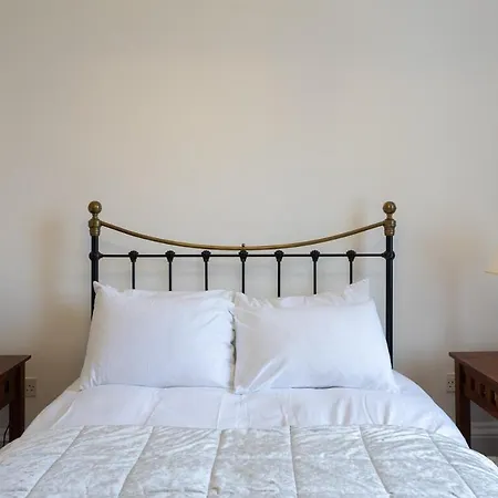Appartement Immaculate One Bedroom Flat In The Centre *