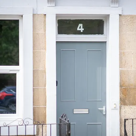 3br Next To Stadium Near Airport Sleeps 7 Daire