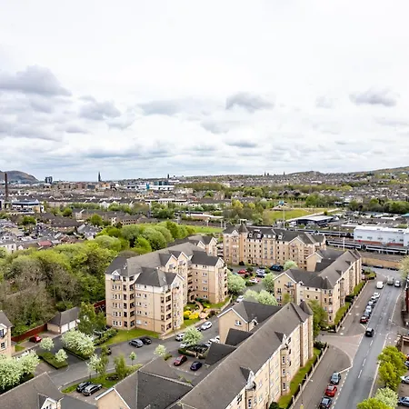 Daire 3br Next To Stadium Near Airport Sleeps 7