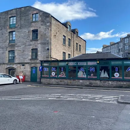 Classic 2bd Georgian Flat In Leith Apartamento