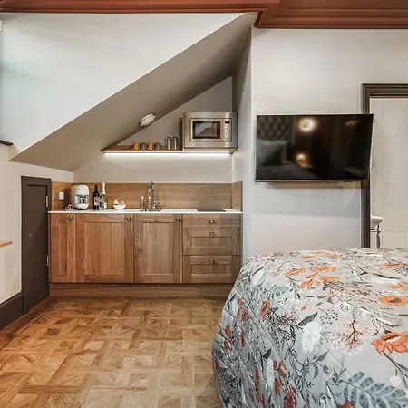 Bonnie Haymarket 5* Edinburgh