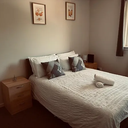 別荘 Three Bedroom House エディンバラ