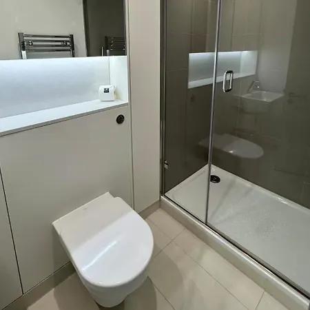 Charming Modern Apartment In Central Edinburgh Lägenhet