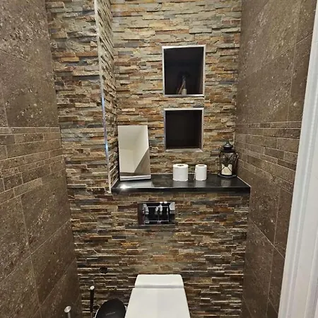 Luxury Double With Private En-suite Ubytování v soukromí