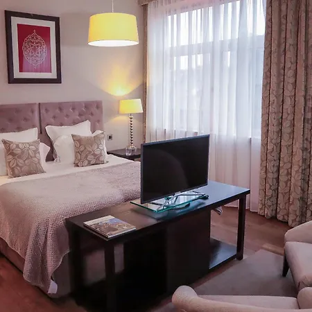 Hotel Tigerlily 4*