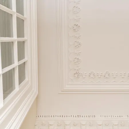 Stunning Flat, New Town, - Perfect Location * אדינבורו