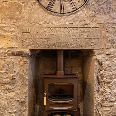 Canon Cave * エディンバラ