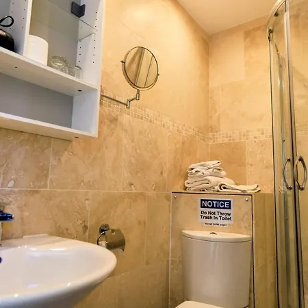 فندق مبيت وإفطار Edinburgh Holiday Guest House