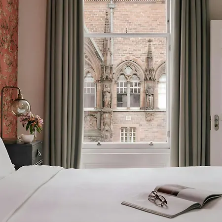 Sonder By Marriott Bonvoy Royal Garden New Town 아파트호텔