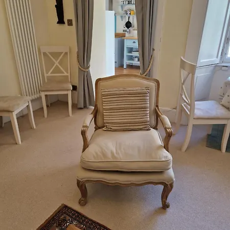 Joivy Gorgeous Georgian Flat In New Town Appartamento