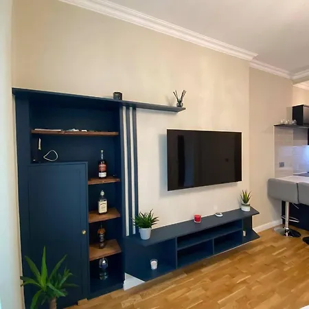 Cosy Near Centre *