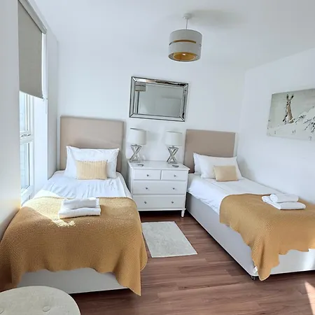 Haven In New Town-2 Bedrooms, 2 Bathrooms *